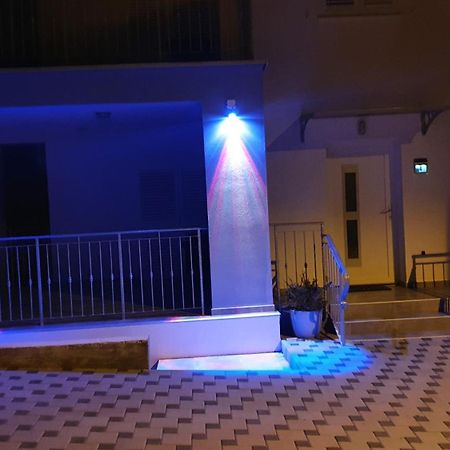 Matoc Apartments Murter Bagian luar foto